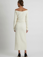 Load image into Gallery viewer, Minerva Cream Long Sleeve Dress
